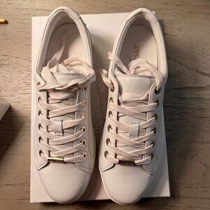 Jimmy Choo Cash White Leather Sneakers | Size 40.5